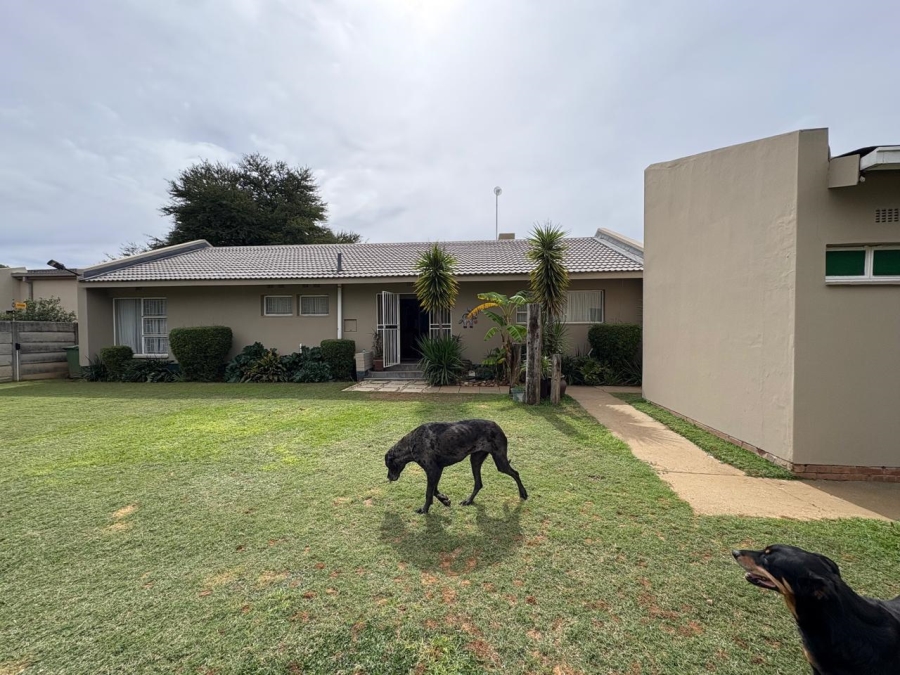 3 Bedroom Property for Sale in Flamingo Park Free State